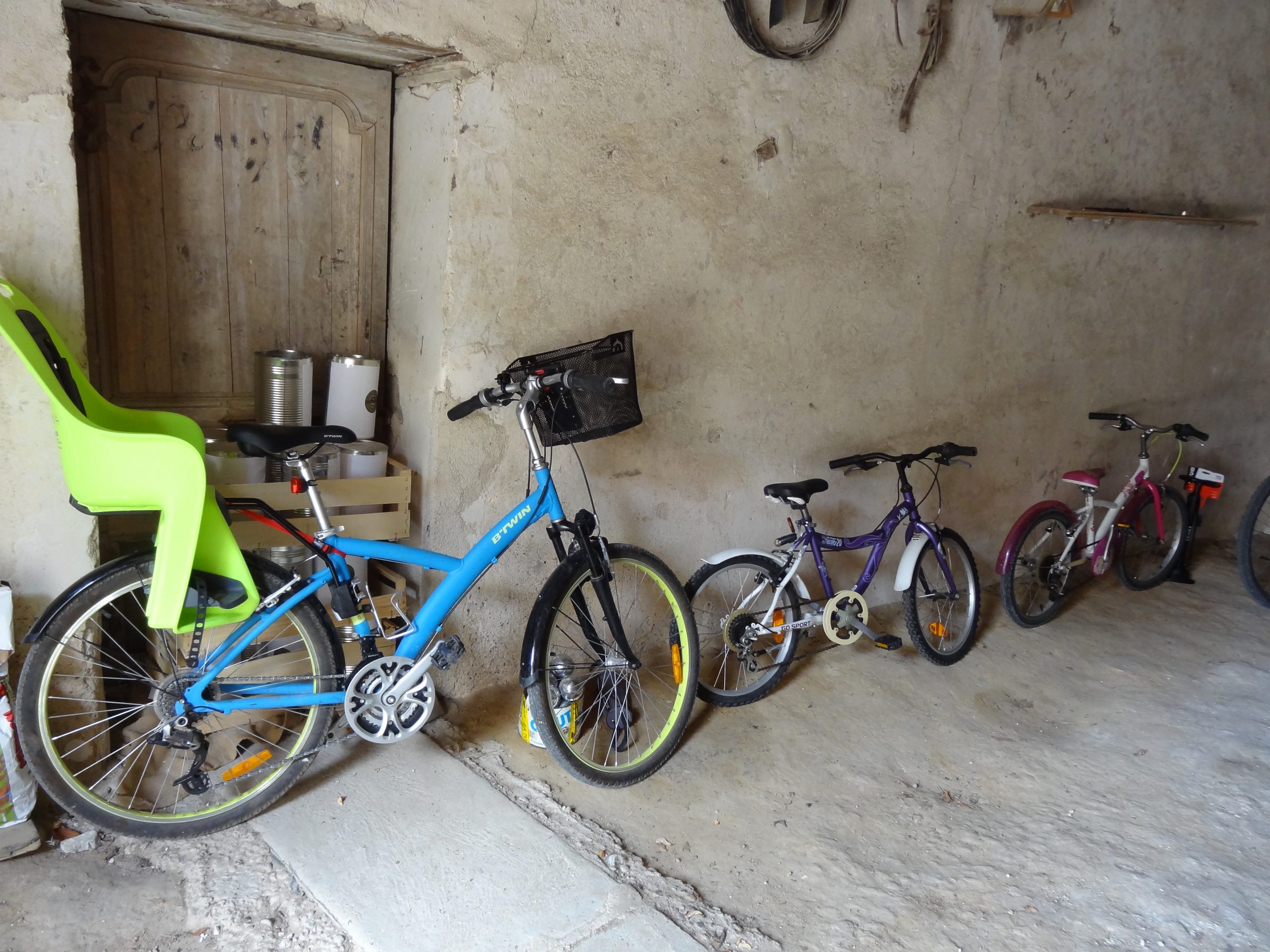 Domaine de Bousquetou - local à vélos